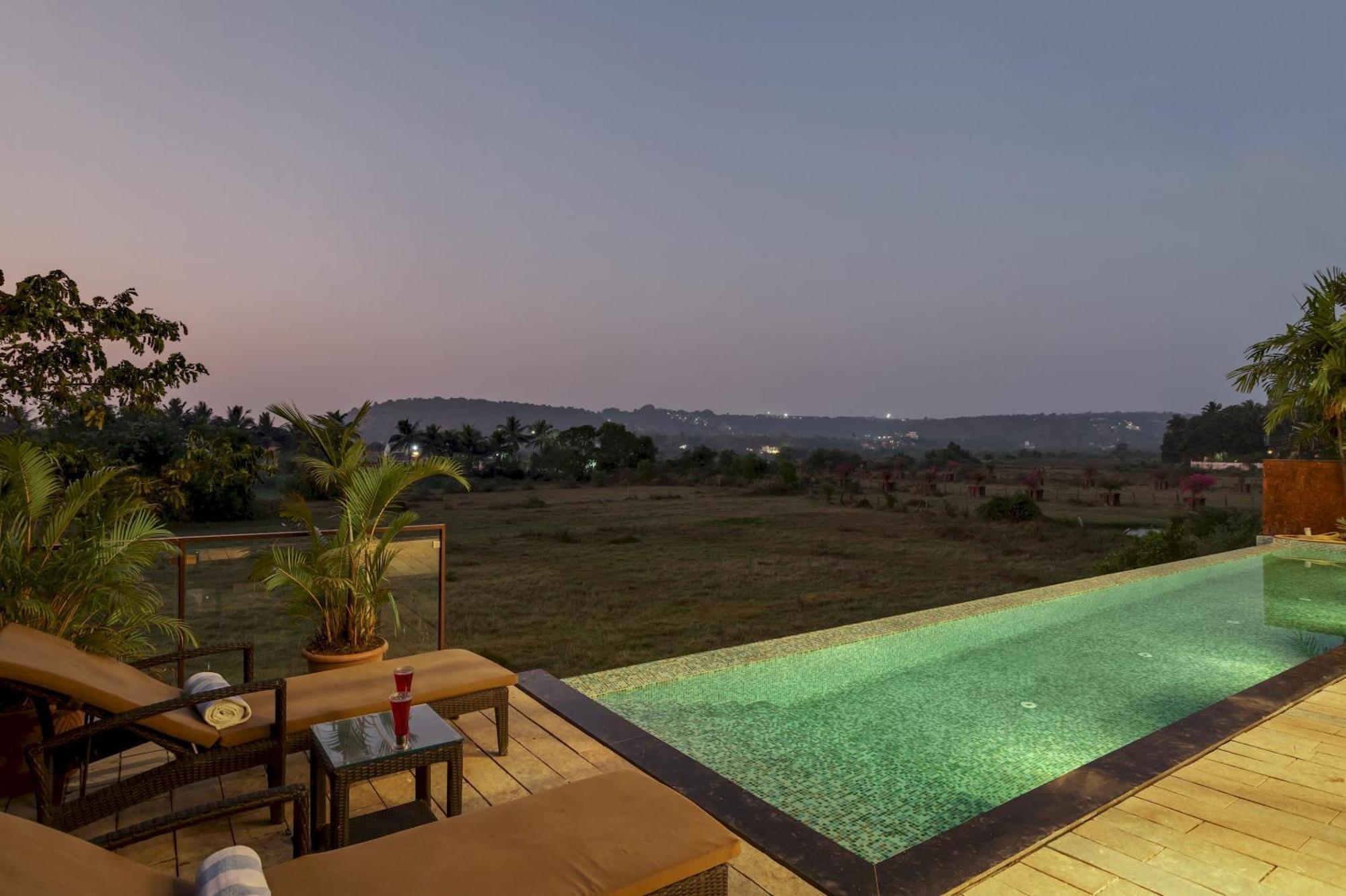 Sohonos 2 - Luxurious 3Bhk With Private Pool Vila Nerul  Exterior foto